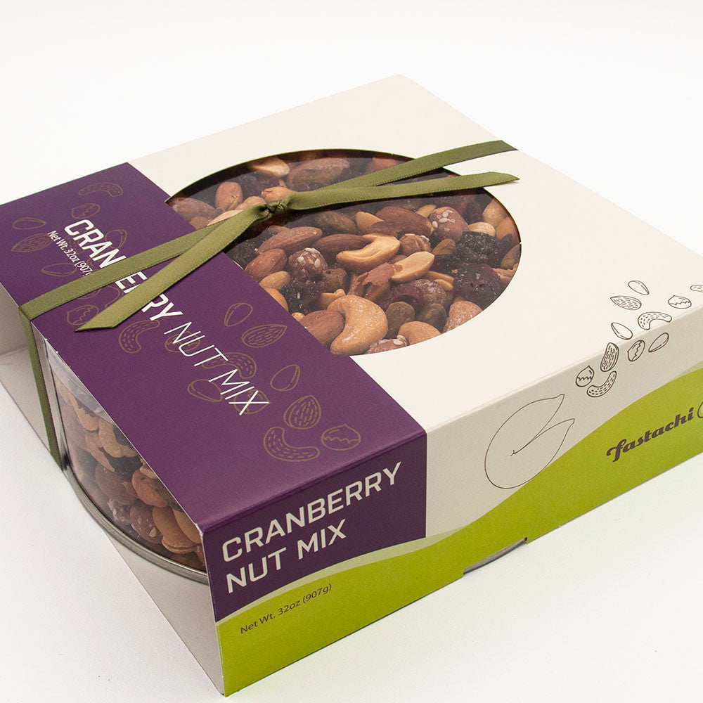 mixed nuts with cranberry gift box 