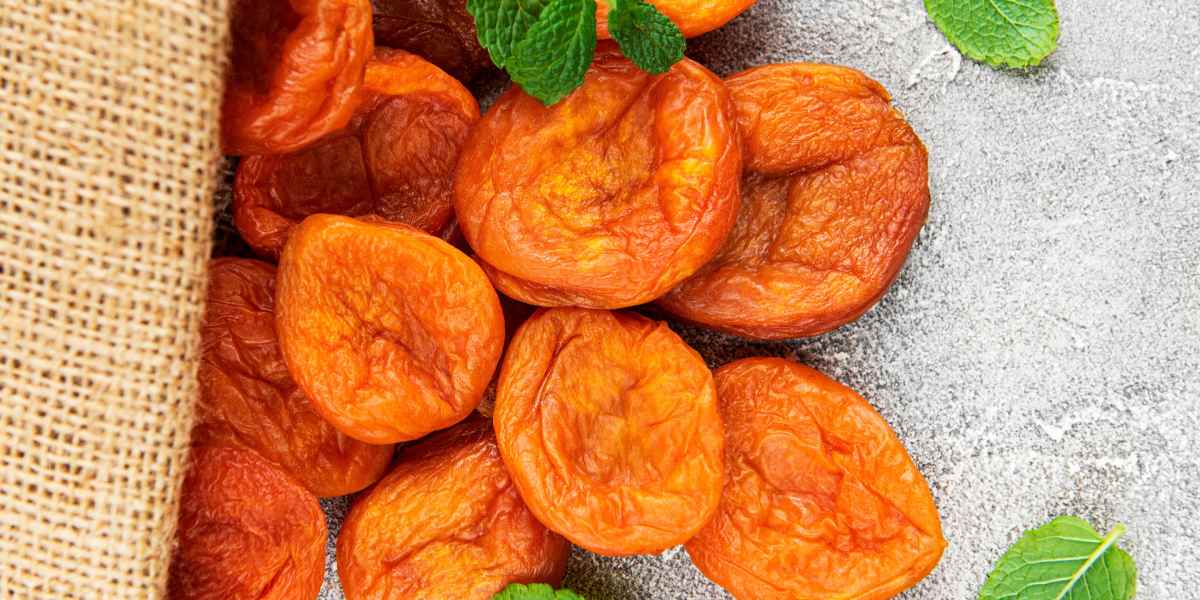 dried California apricots