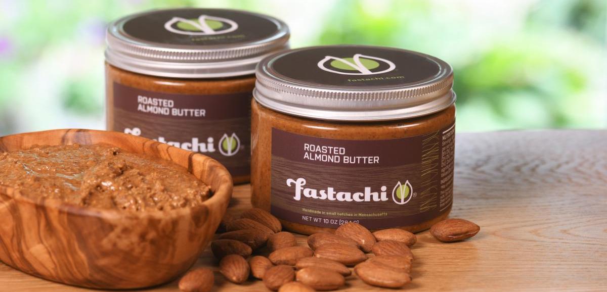 almond-butter-vs-peanut-butter-what-s-the-difference-fastachi